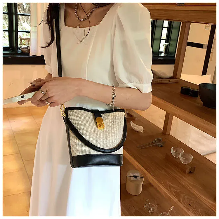 This Year's Trendy Super Hot Niche Women's Summer Stylish Versatile Crossbody Handheld Bucket Bags_voghion.com