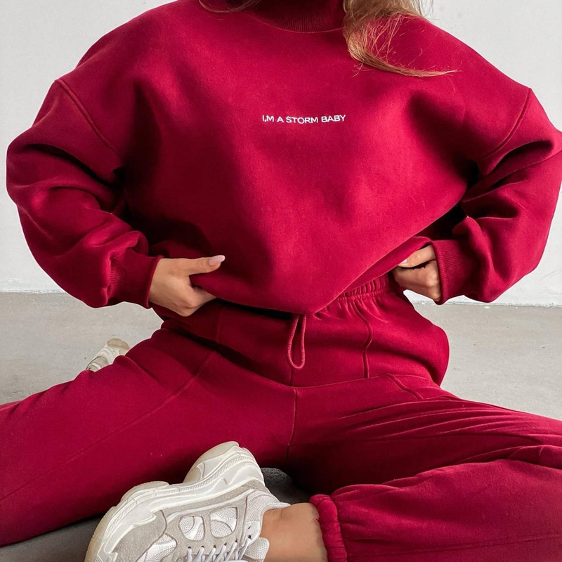 Ensemble de survêtement de sport pour femmes de style européen 2025, sweat à capuche et pantalon imprimés, ensemble deux pièces à la mode_voghion.com
