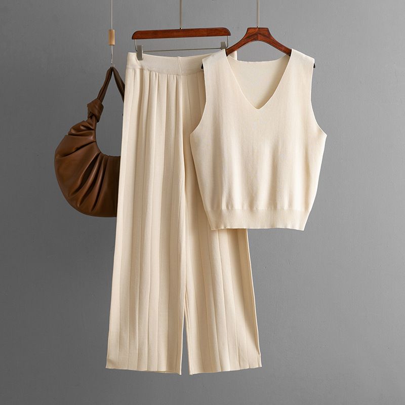 Top lavorato a maglia tinta unita con scollo a V e completo casual a due pezzi con gamba larga e vita alta alla moda estiva_voghion.com