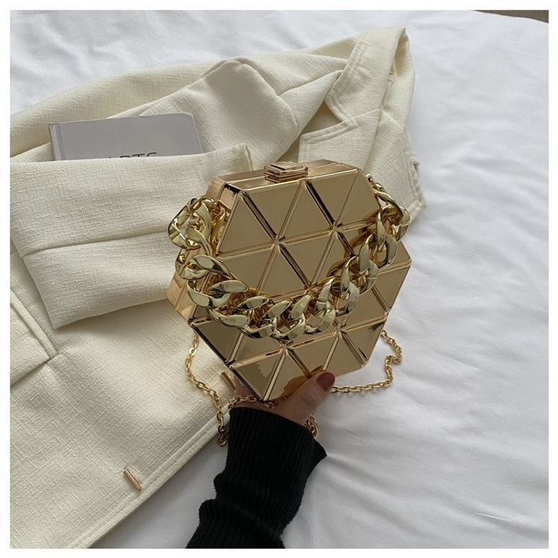 Akryl handväska för kvinnors nya nischdesignade kedja enkelaxel crossbody box fashionabel bärbar middagsväska_voghion.com
