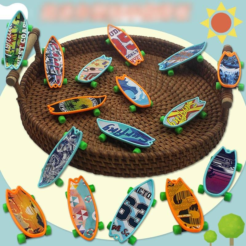 Hot Sale Creative Finger Skateboard Puzzle Decompression Plastic Fingertip Scooter Desktop Thumb Toy_voghion.com