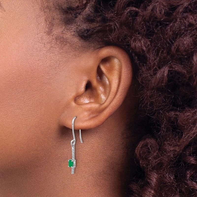 14k White Gold 1/8 Carat Lab Grown Diamond VS/SI+ G+ And Created Emerald Complete Sheppards Hook Earrings_voghion.com