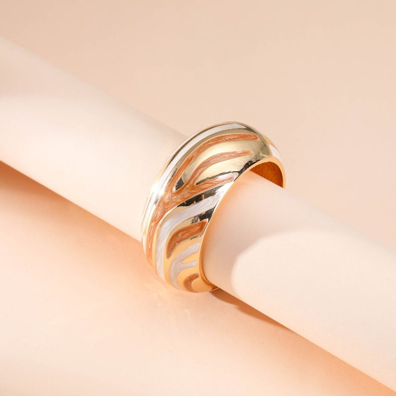 Hot Fashion Retro Gold W Elegant Ladies Drop Oil Patchwork Hand Accessories Bracelet_voghion.com