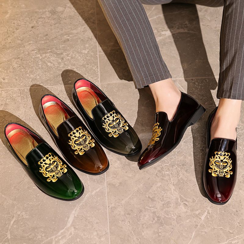 Leder-Loafer mit Stickerei, One-Foot-Business-Leder-Herrenschuhe, trendige High-End-, atmungsaktive und geruchsneutrale Füße_voghion.com