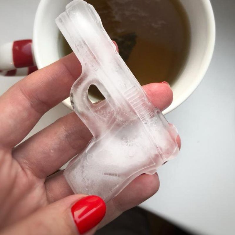 Stampo per cubetti di ghiaccio in silicone alimentare, 6 pezzi, stampo per cubetti di ghiaccio fai da te in silicone a forma di pistola, stampo per cubetti di ghiaccio in plastica_voghion.com
