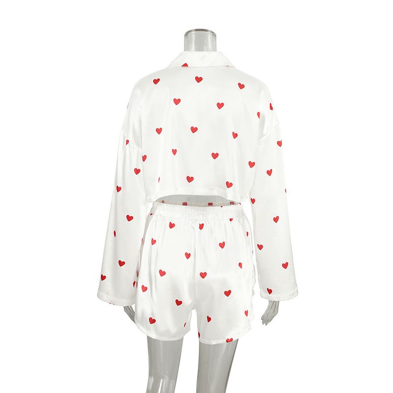 pigiama corto a maniche lunghe in raso stampato con amore, set da due pezzi, esclusivo abbigliamento per la casa transfrontaliero_voghion.com