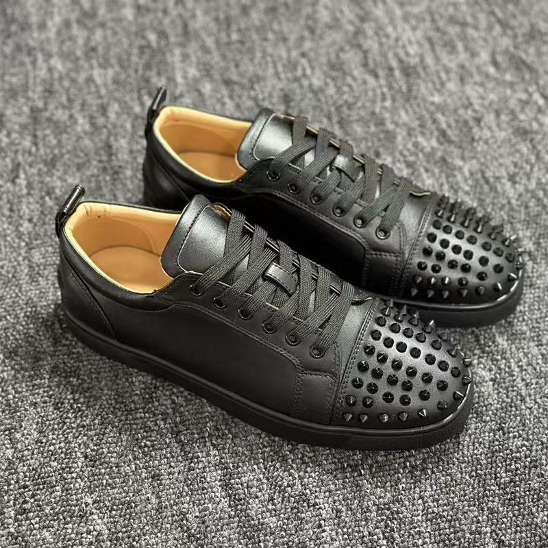 Lttll Electric Black Embroidered Low-Top Rivet Men's Flat Casual Crescent Shoes_voghion.com