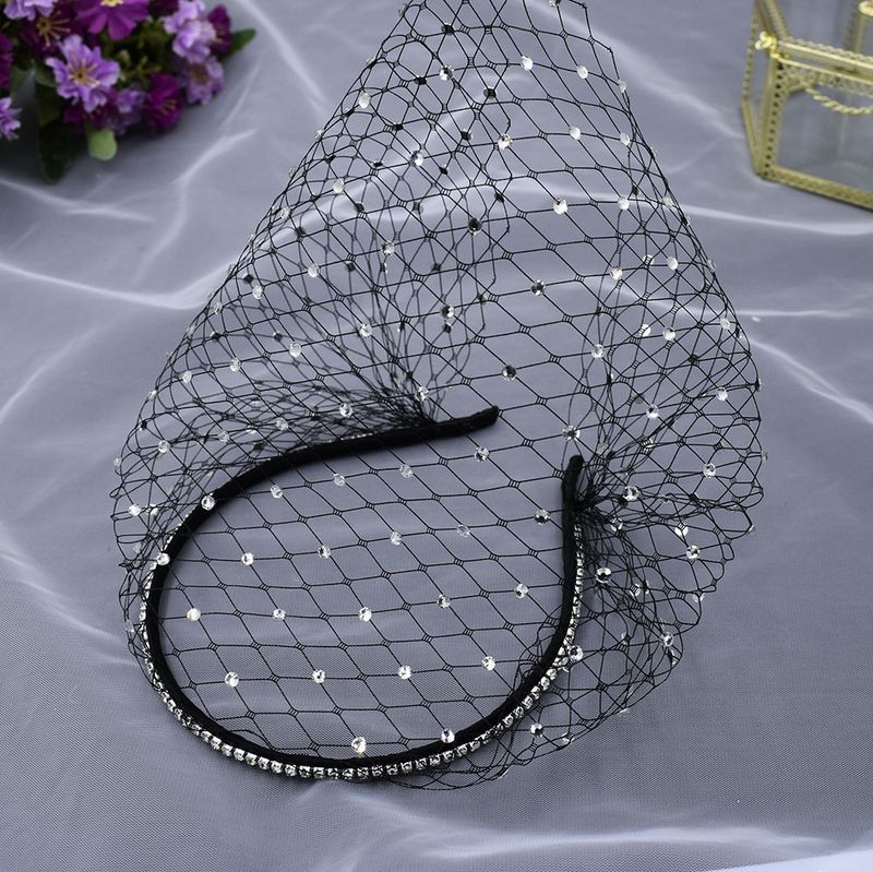 Faixa de cabelo com véu de cristal brilhante para mulheres - elegante acessório de cabeça para noivas com malha densa de strass, perfeito para casamentos, festas e ocasiões especiais_voghion.com