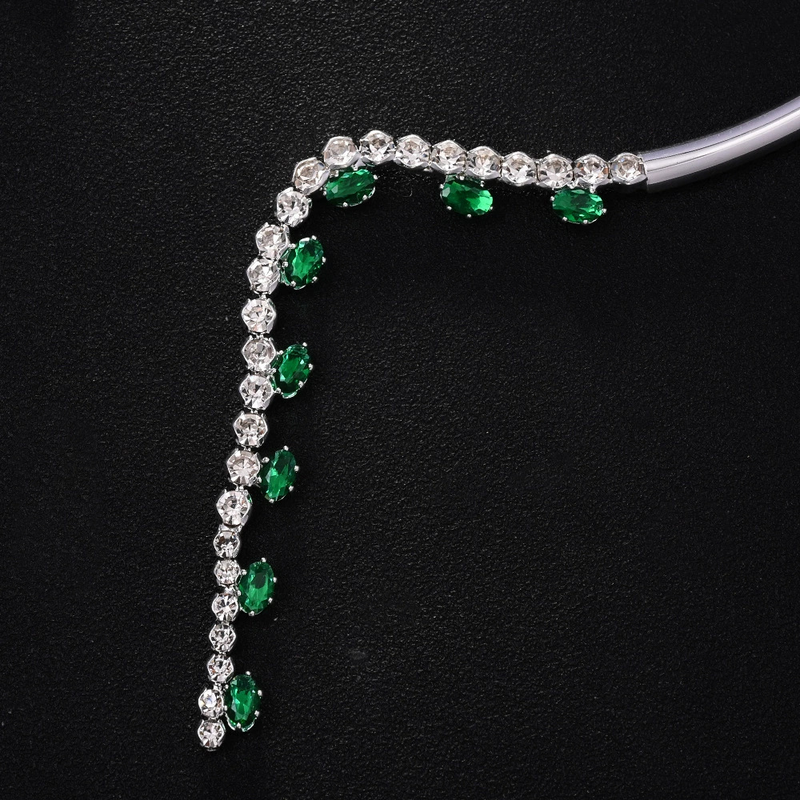 Kettingen Populaire smaragd ketting Modieuze strass ketting High-end micro ingelegde zirkonia ketting voor vrouwen_voghion.com