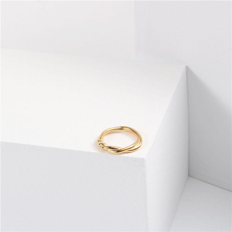 Damenschmuck, 18 Karat vergoldeter Twist-Knot-Ring, minimalistischer stapelbarer Ring für den täglichen Gebrauch, Größen 6–8_voghion.com