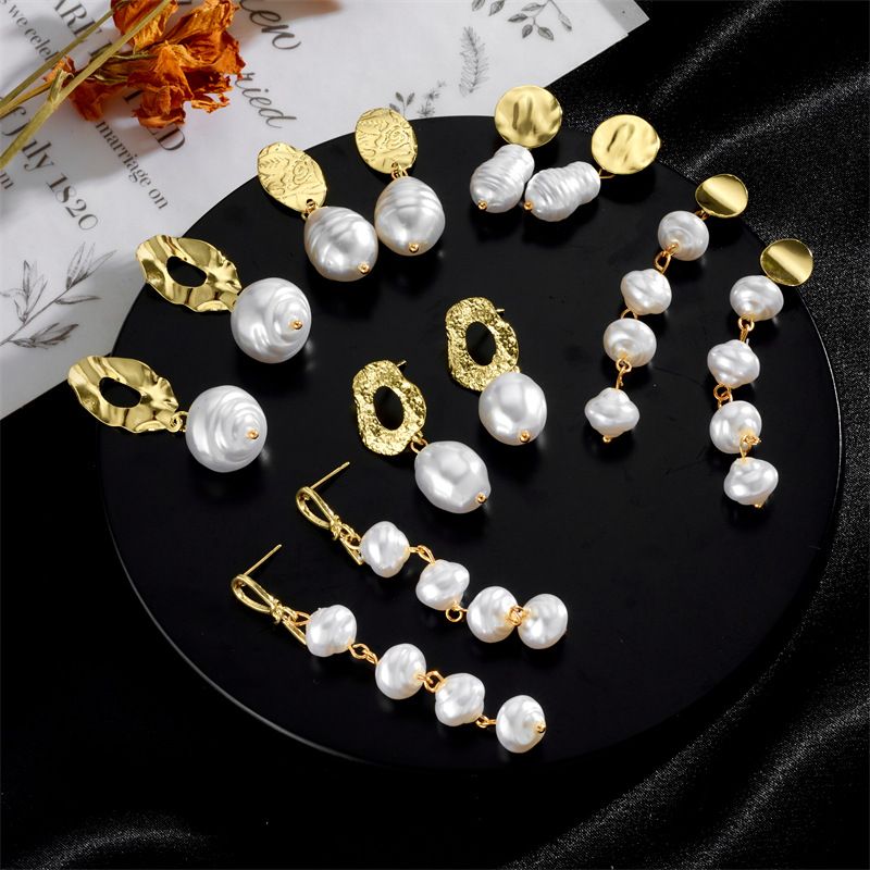 French shaped pearl earrings vintage fashion exaggerated earrings pearl earrings women_voghion.com