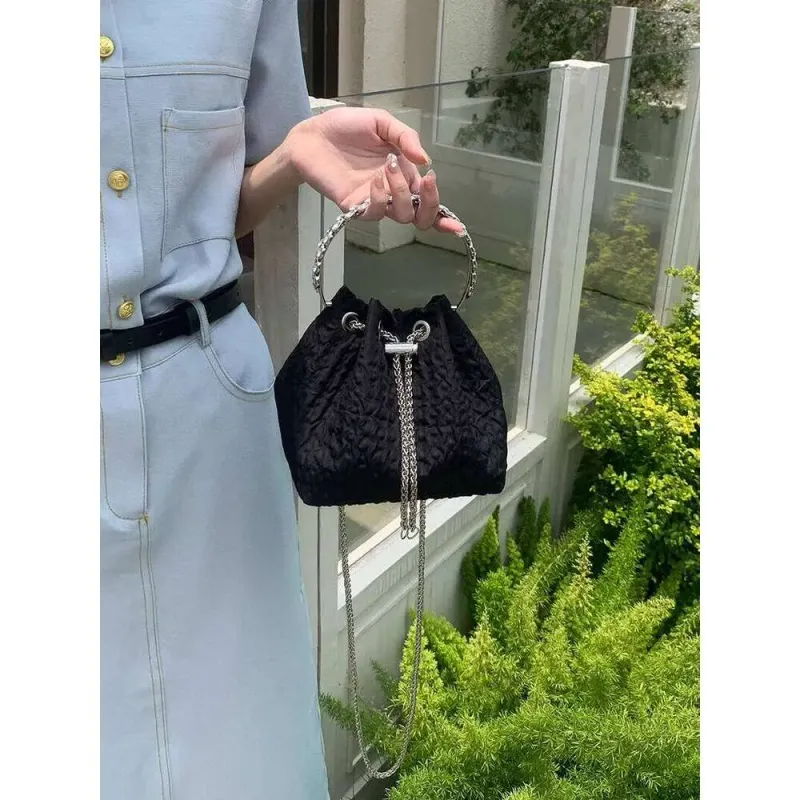 Bolso de mano estilo coreano con lazo, bolso tipo cubo dulce de moda 2025, bolso bandolera con cadena, bolso de hombro único_voghion.com