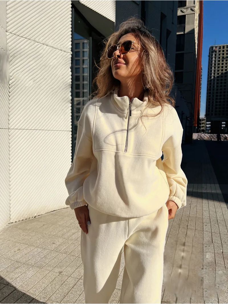 Lässiges Set aus Fleece-Kapuzenpullover und Jogginghose für Damen – locker sitzendes Sweatshirt mit Stehkragen und Hose mit elastischem Bund (Beige, Dunkelgrau, Khaki)_voghion.com