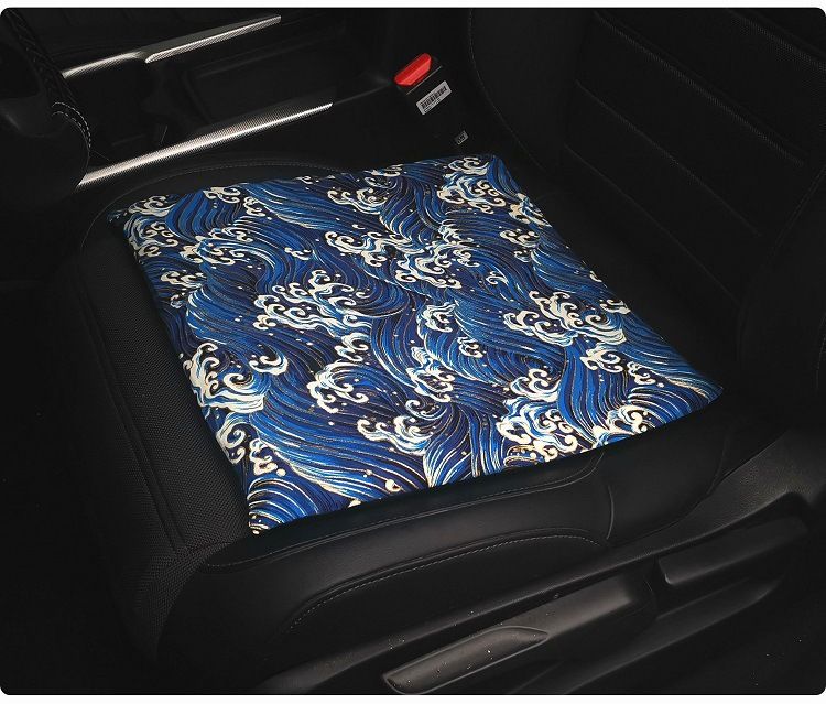 JDM China-Chic Car Ice Silk Summer All Seasons General Gel Silicone Breathable Ventilation Seat Cool Cushion_voghion.com