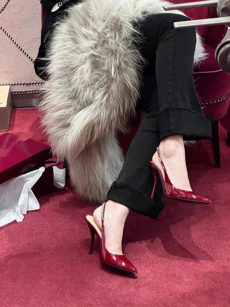 2025 Spring New Red Patent Leather Pointed Stiletto High Heels Women_voghion.com