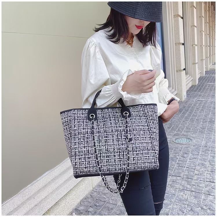 Designer Luxury Large Capacity Woven Bag Tote Bag Casual Shopping Handbag_voghion.com