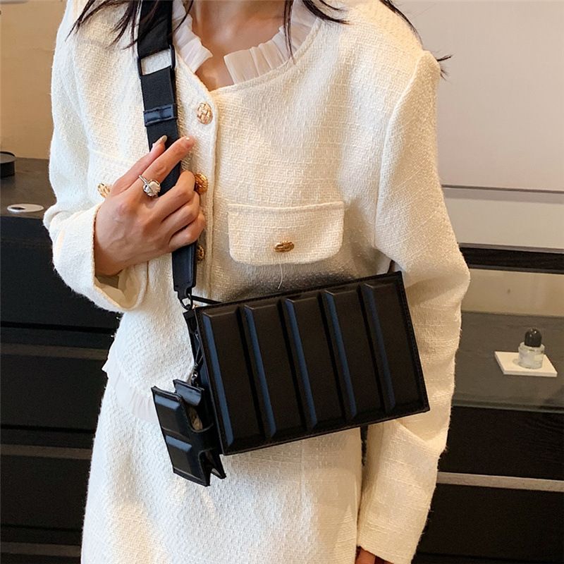 Summer For Women 2023 New Fashion Single Shoulder Small Square High-end Box Unique Crossbody Bag_voghion.com