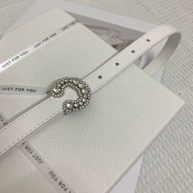 2023 neuer Mode-Damengürtel, schlichtes, vielseitiges dekoratives Kleid mit Strass-C-Schnalle, dünner Gürtel_voghion.com