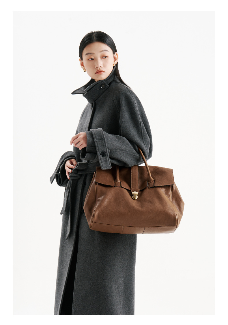 Qiu Zhen Plant Tanned Head Layer Cowhide Handheld Briefcase for Women's High Grade Genuine Leather Bag Retro Large Capacity Commuter Bag_voghion.com