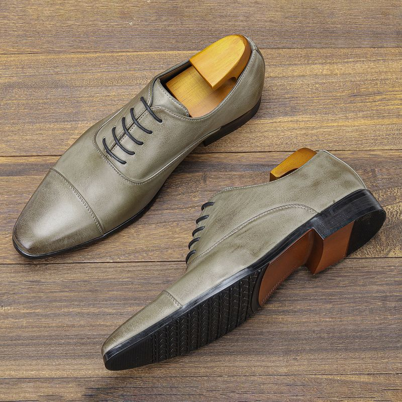 Oxford puntiagudo de alta gama para hombres, zapatos de cuero británicos clásicos y cómodos de negocios, zapatos formales pulidos de color_voghion.com