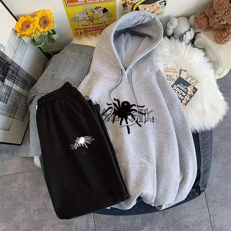 Completo da uomo con felpa con cappuccio e pantaloni da jogging ispirato a Spider-Man – Streetwear grafico (nero/grigio/blu, M-5XL)_voghion.com