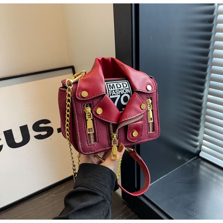 Europese en Amerikaanse modekledingtassen, schoudertassen, modeketens, crossbodytassen, gepersonaliseerde casual kleine tassen voor vrouwen_voghion.com