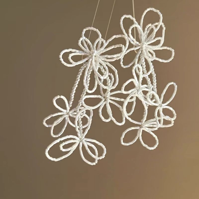 Orecchini con perle e diamanti in argento con frange a forma di fiore, orecchini di nicchia, temperamento atmosferico, orecchini di lusso leggeri e di alta gamma._voghion.com