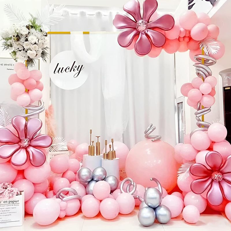 Décoration de lieu de mariage en arche de fer Accessoires de mariage Ornements de robe de vacances Support d'arche de ballon de vigne d'escalade extérieure_voghion.com