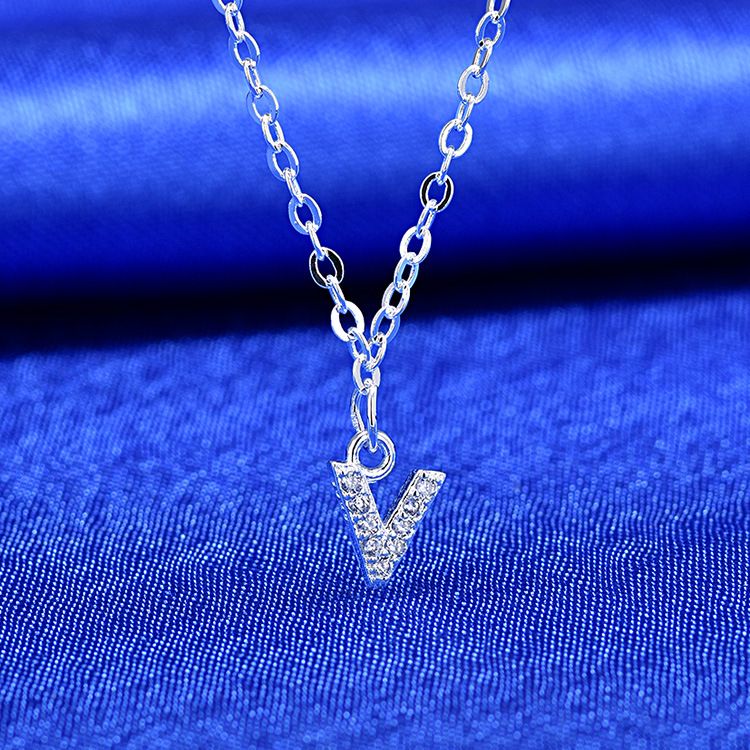 2025 Nuovi arrivi Argento Colore Piccolo A-Z 26 Lettere dell'alfabeto Iniziali Nome Collana con ciondolo con zircone lucido per ragazze Miglior regalo S-N364_voghion.com