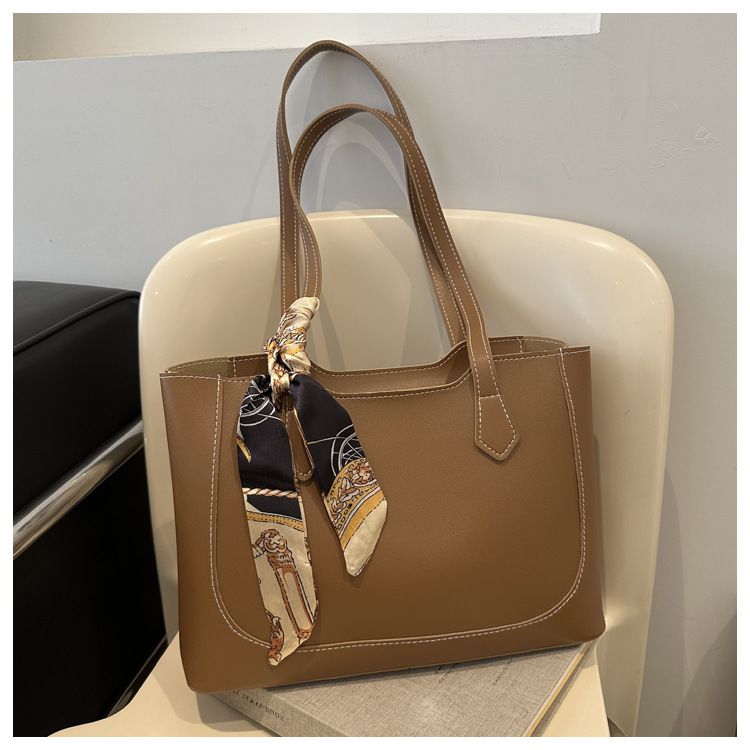Popolare 2024 Primavera Nuova Alla Moda Piccola e Minimalista Borsa A Tracolla Grande Capacità per Le Donne_voghion.com
