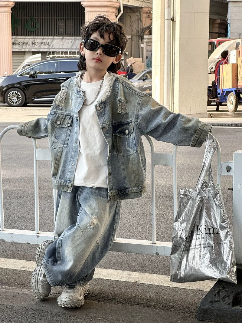 Giacca in denim strappato alla moda, stile coreano, per bambini, primavera 2025, modello vecchio stile, lavato, elegante_voghion.com