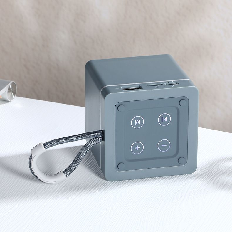 TG688 Mini-Bluetooth-Lautsprecher – Tragbarer quadratischer Lautsprecher mit TWS, FM-Radio und TF-Kartensteckplatz (Ideales Geschenk, kompakt und kabellos für unterwegs und zu Hause)_voghion.com