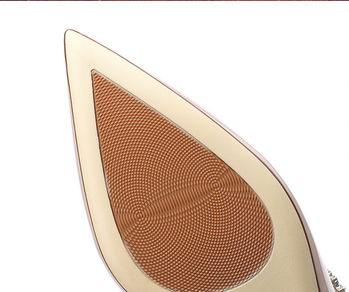 Chaussures de demoiselle d'honneur de mariage pour femmes, avec chaîne à bout pointu et fond souple, nouvelle collection été 2024_voghion.com