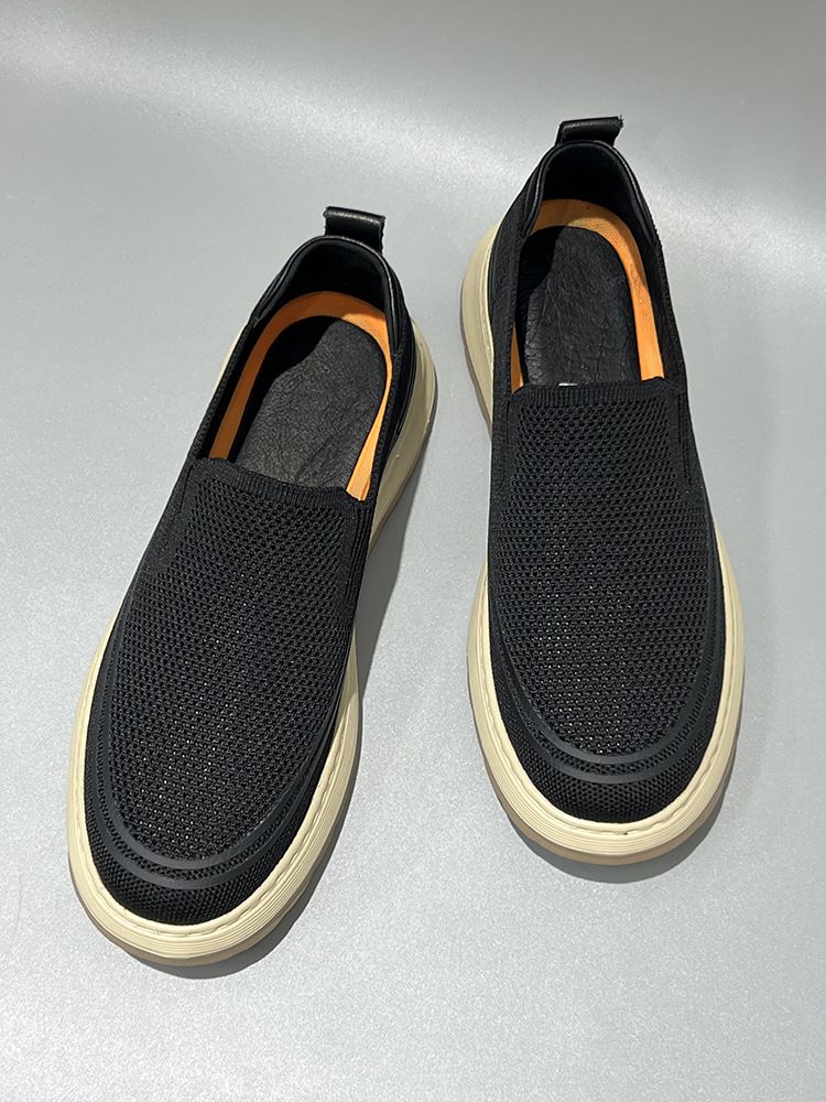 Summer New Breathable Lightweight Thin Casual Soft Sole Slip-On Deodorant Mesh Shoes Men_voghion.com