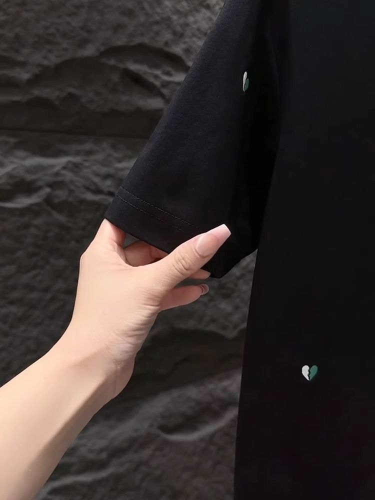 T-shirt ricamata a forma di cuore, a maniche corte da uomo, estiva, di tendenza, elastica, snellente e versatile._voghion.com