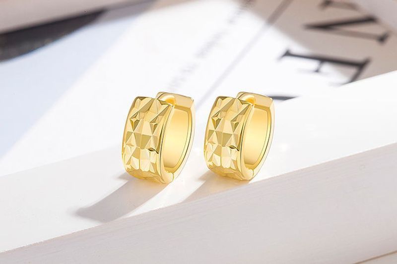 Orecchini unisex alla moda, convessi, lucidi, larghi, con taglio pendolare_voghion.com