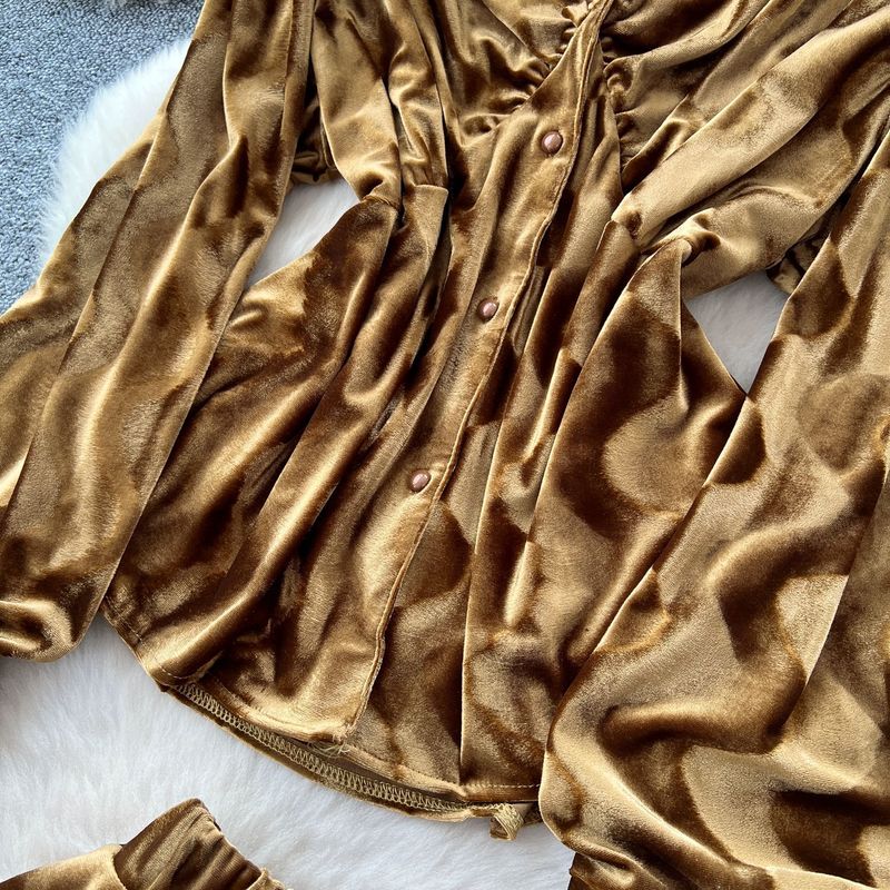 Completo da donna con camicetta in velluto con scollo a V e gonna midi fluida a vita alta - Elegante abito autunnale da donna (oro, bordeaux, nero, taglia unica)_voghion.com