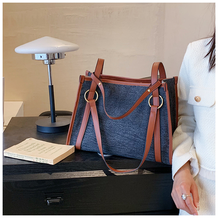 Bolsa feminina 2023 nova retro denim cor contraste bolsa de ombro grande capacidade de alta qualidade trabalho viajar sacola_voghion.com