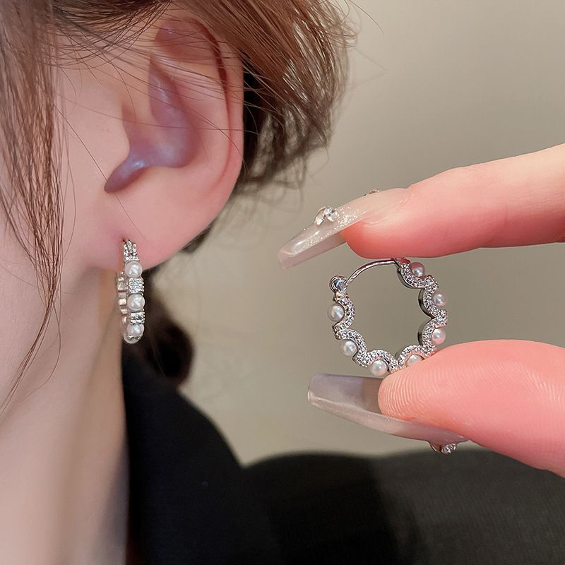 Gümüş İğne Küpeler Tatlı Su İncisi Çiçek Küpeler Moda Yüksek Duygu Küpeler Hafif Lüks Zarif Küpeler Kadın_voghion.com