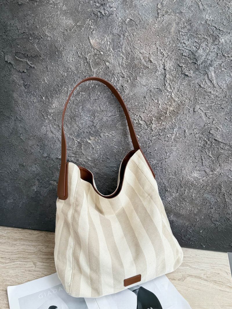 Striped Canvas Shoulder Cowhide Large Capacity Handbag_voghion.com