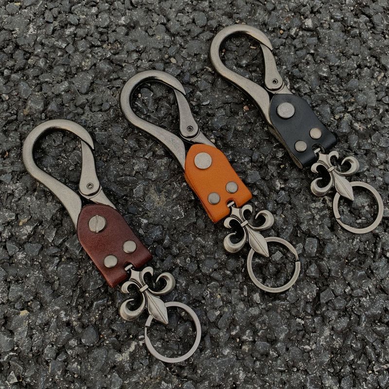 Retro Cross Flower Handmade Cowhide Keychain Niche Personality Car Key Wear Bag Pendant_voghion.com
