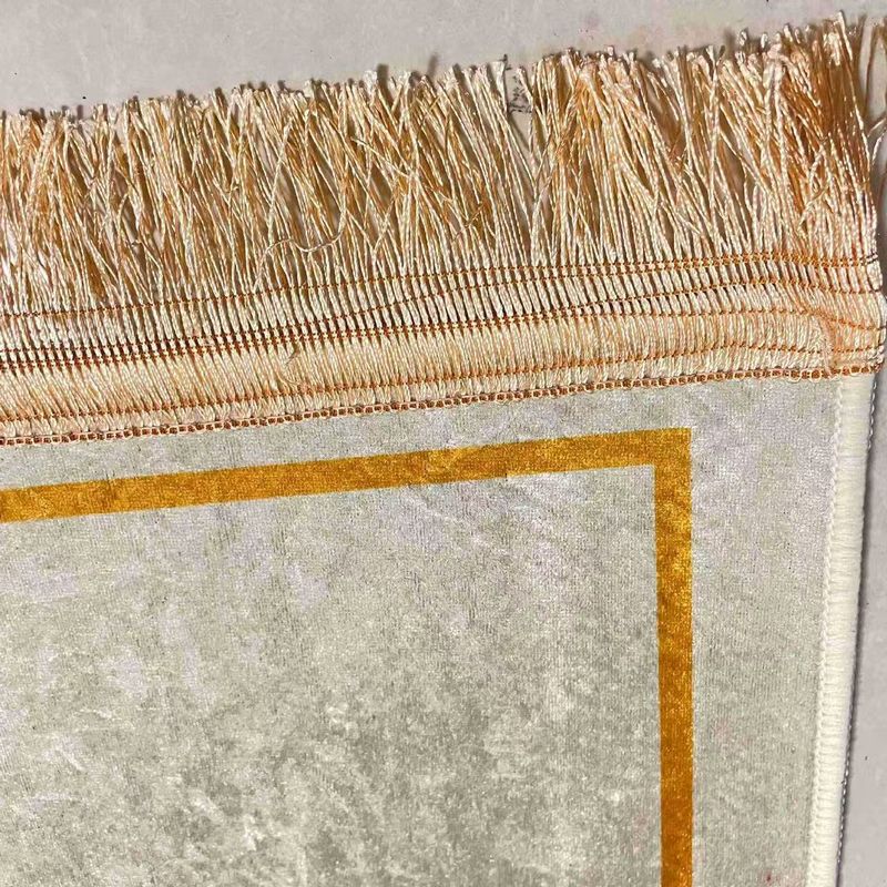 Set di tappeti da preghiera per coppie - Tappetini da preghiera islamici coordinati con design eleganti per coppie musulmane, ideali per l'unità spirituale e come regalo_voghion.com