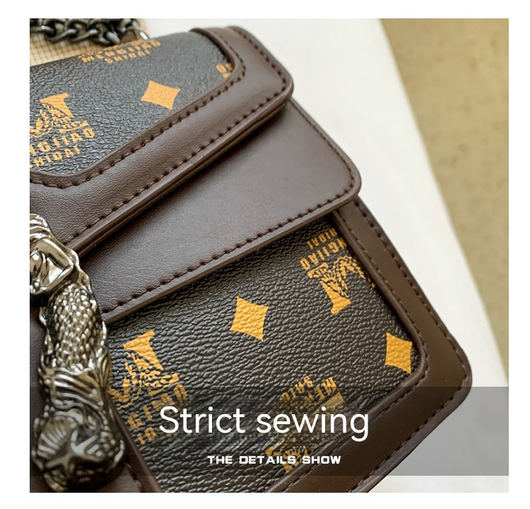 2023. gads. Jauna, ļoti pārdota maza soma, sieviešu ķēde, modes viena pleca soma, kas ir daudzpusīga, vienkārša, apdrukāta, maza kvadrātveida soma_voghion.com