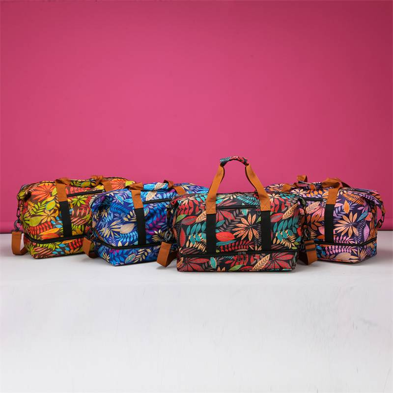 2024 New Bag Collection, European and American Fashion Trendy Resort-Style Spliced Print Large Capacity Travel Bag_voghion.com