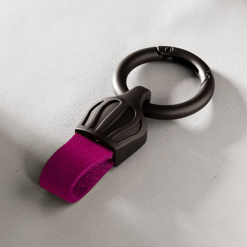 Porte-clés de voiture en cuir de vache givré avec couronne, anneau léger de luxe pour hommes et femmes, pendentif en cuir véritable gravé au laser_voghion.com