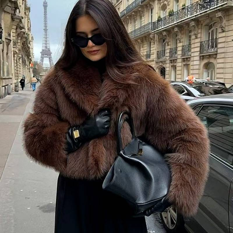 "Damen Kunstpelzmantel, kurz, elegant, mit Fuchspelzkragen, Winter-Fleecejacke für Streetstyle und den Weg ins Büro (Kaffee, S/M/L)"_voghion.com