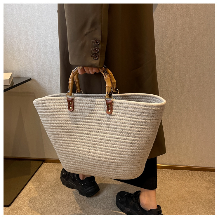 Temperament Popular Woven Women's Bag New Fashion Tote Bag Splicing Single Shoulder Large Capacity Bamboo Joint Hand Bag_voghion.com