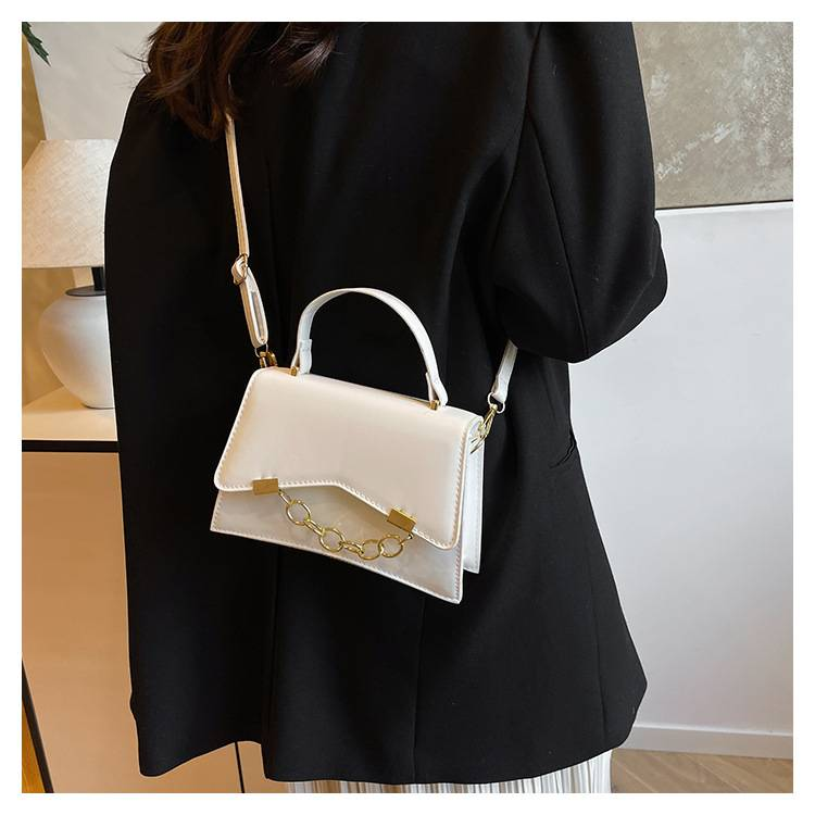 Modische Handtasche 2025 Neue Frühlings-Nischenstruktur Pendler-Umhängetasche Umhängetasche Kleine quadratische Tasche_voghion.com