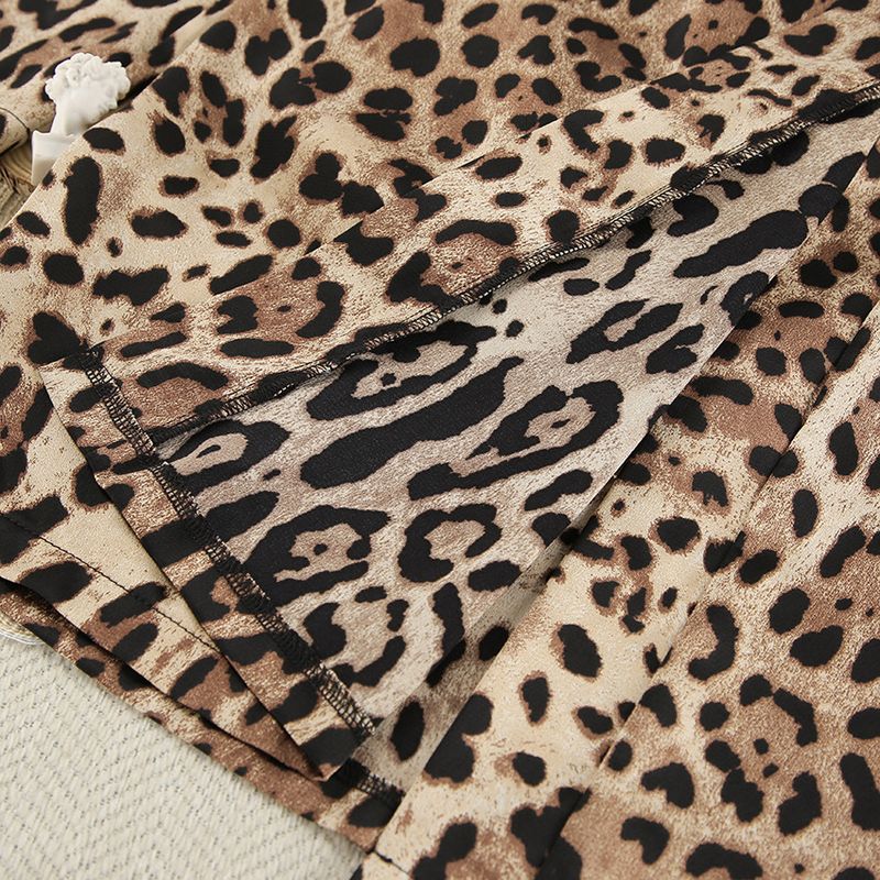 Pantaloncini intimi a maniche lunghe larghi, comodi e morbidi con stampa leopardata, pigiama estivo sottile, completo da casa in tre pezzi_voghion.com