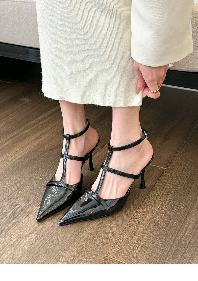 Spitze High Heels Sandalen für den Sommer 2024, Tragen von spitzen dünnen Absätzen für Oberbekleidung, stilvolle und Nischen-Damenschuhe_voghion.com